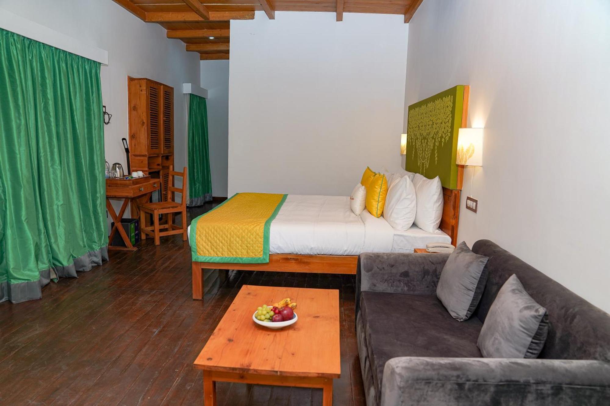 Zone Connect By The Park, Manali Hotel Kültér fotó