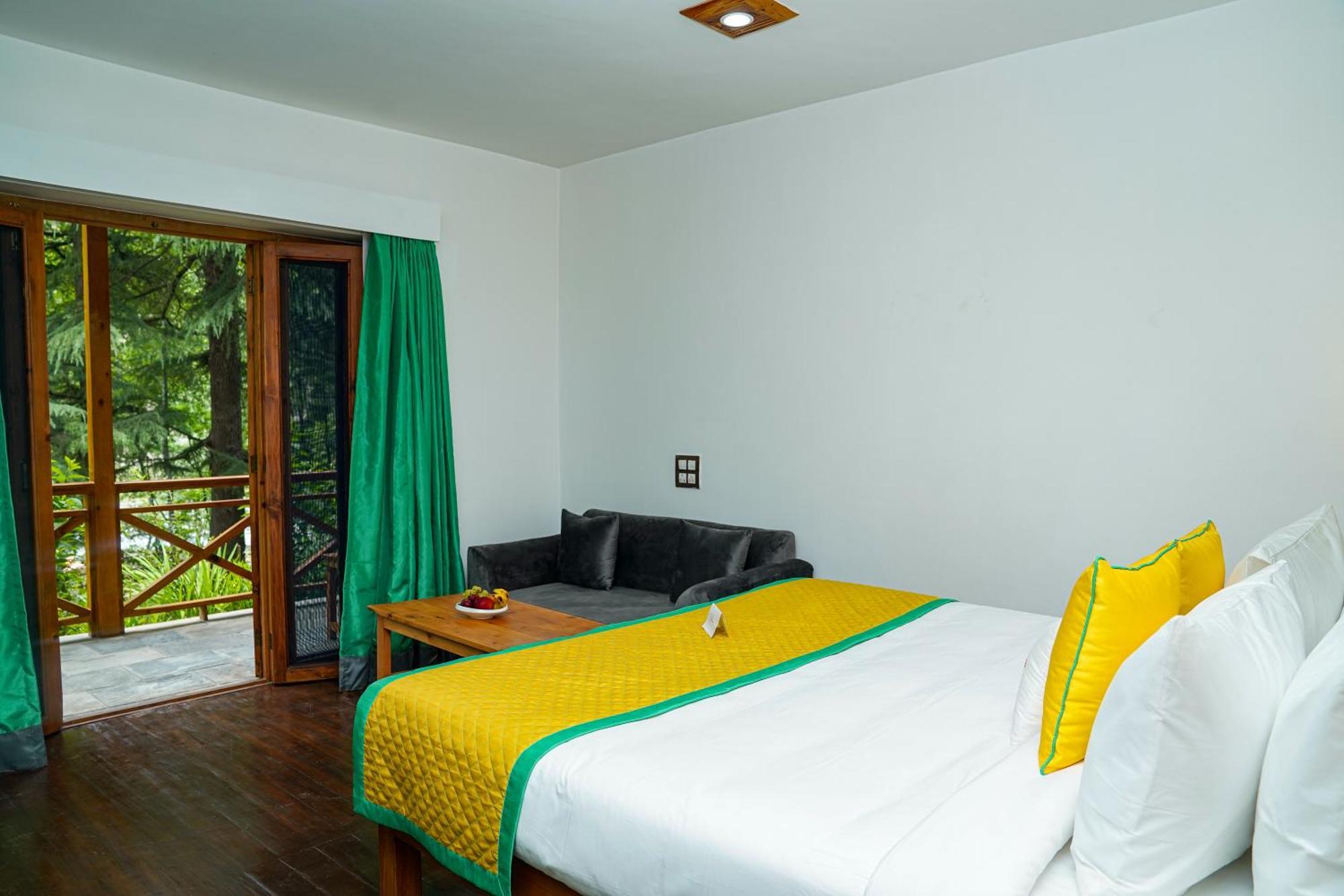 Zone Connect By The Park, Manali Hotel Kültér fotó