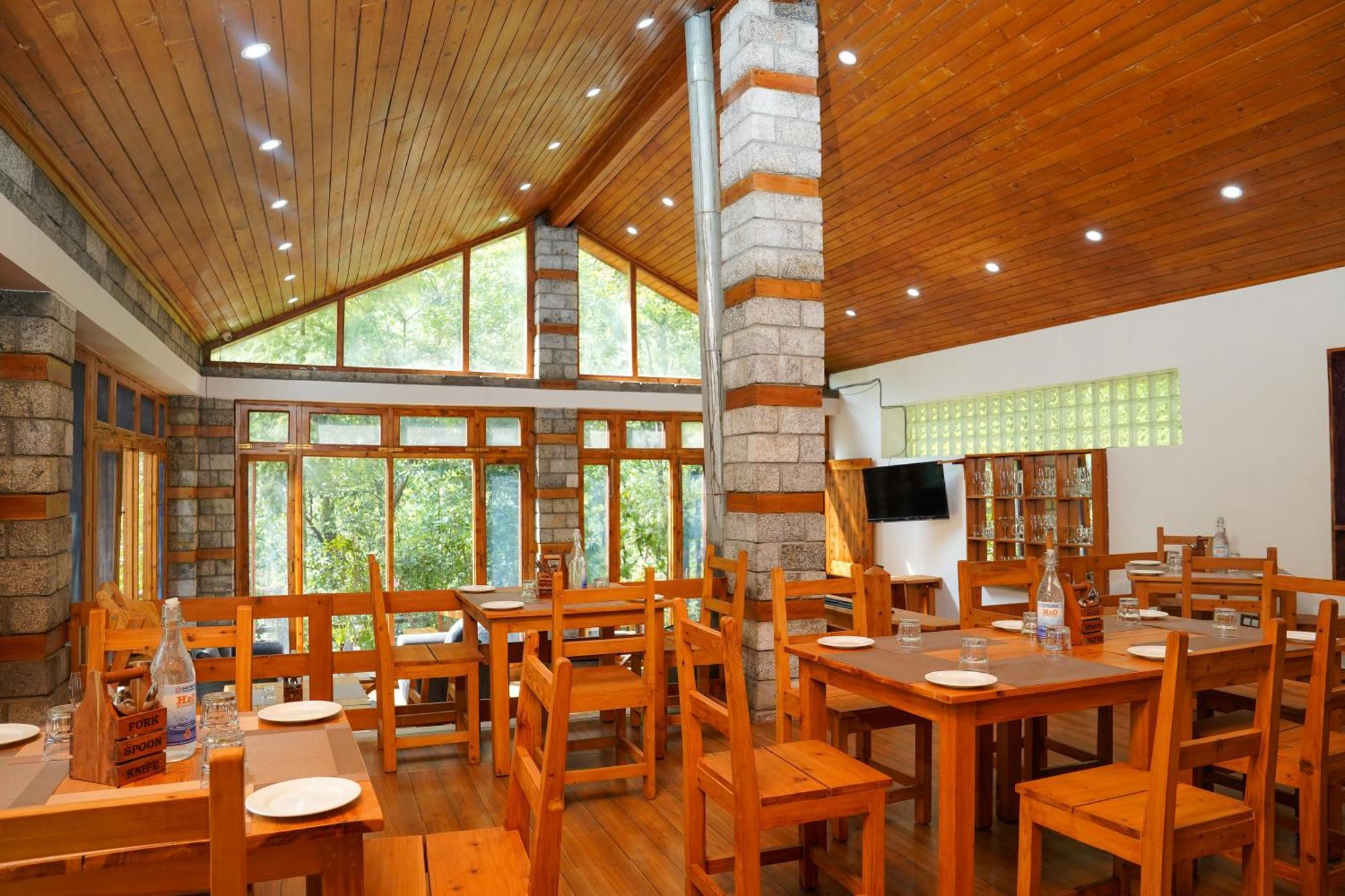 Zone Connect By The Park, Manali Hotel Kültér fotó