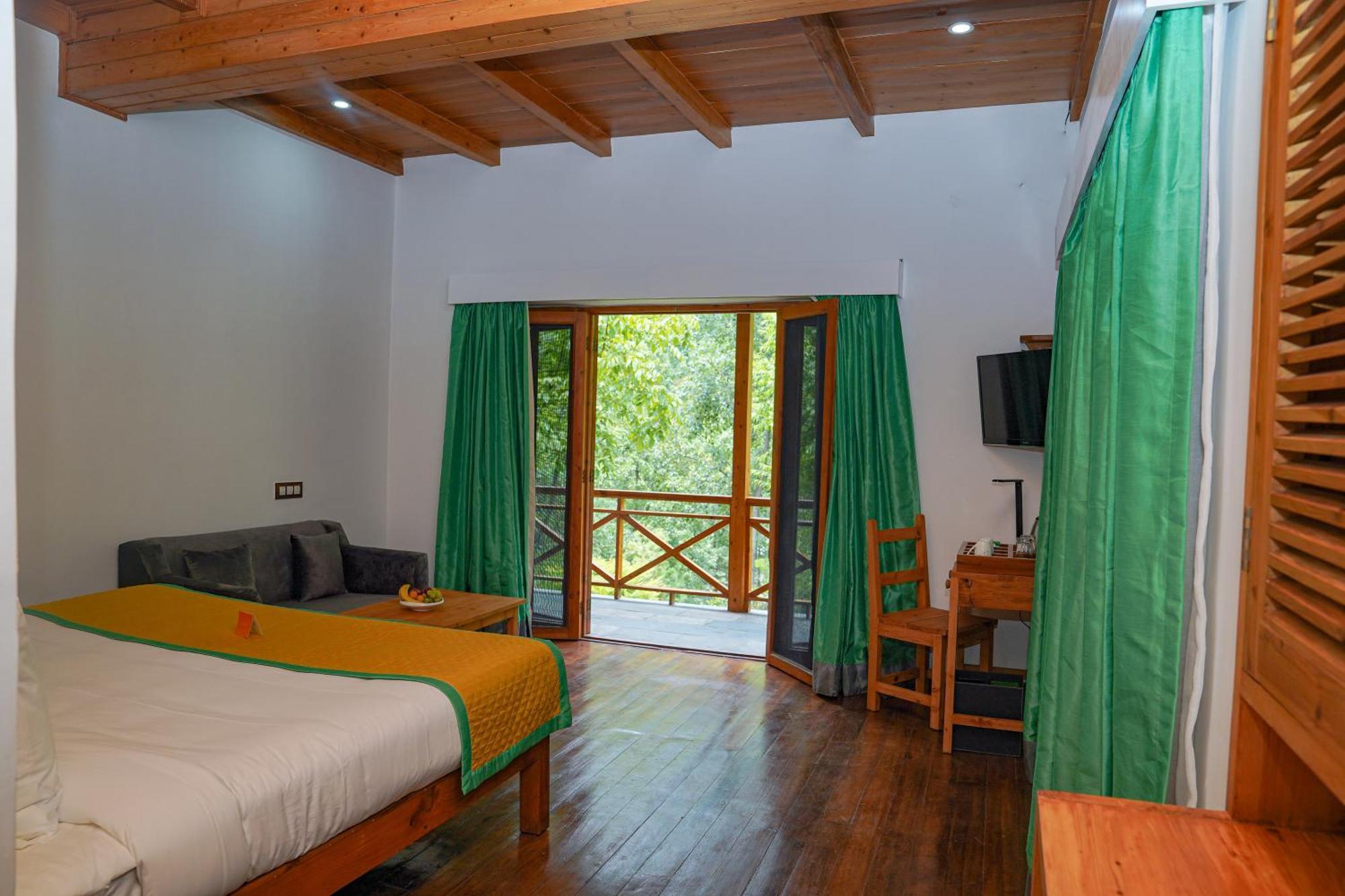 Zone Connect By The Park, Manali Hotel Kültér fotó