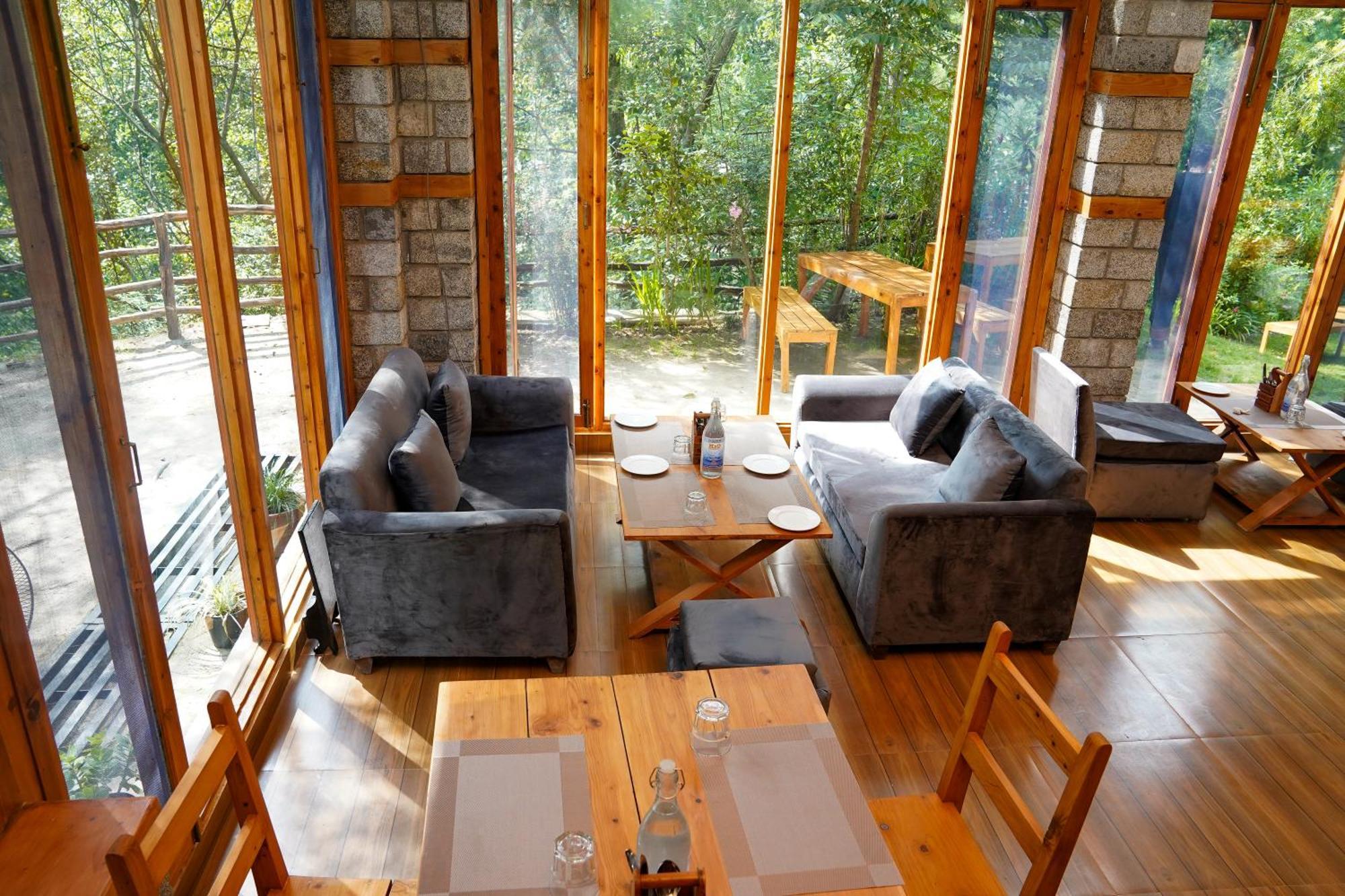 Zone Connect By The Park, Manali Hotel Kültér fotó