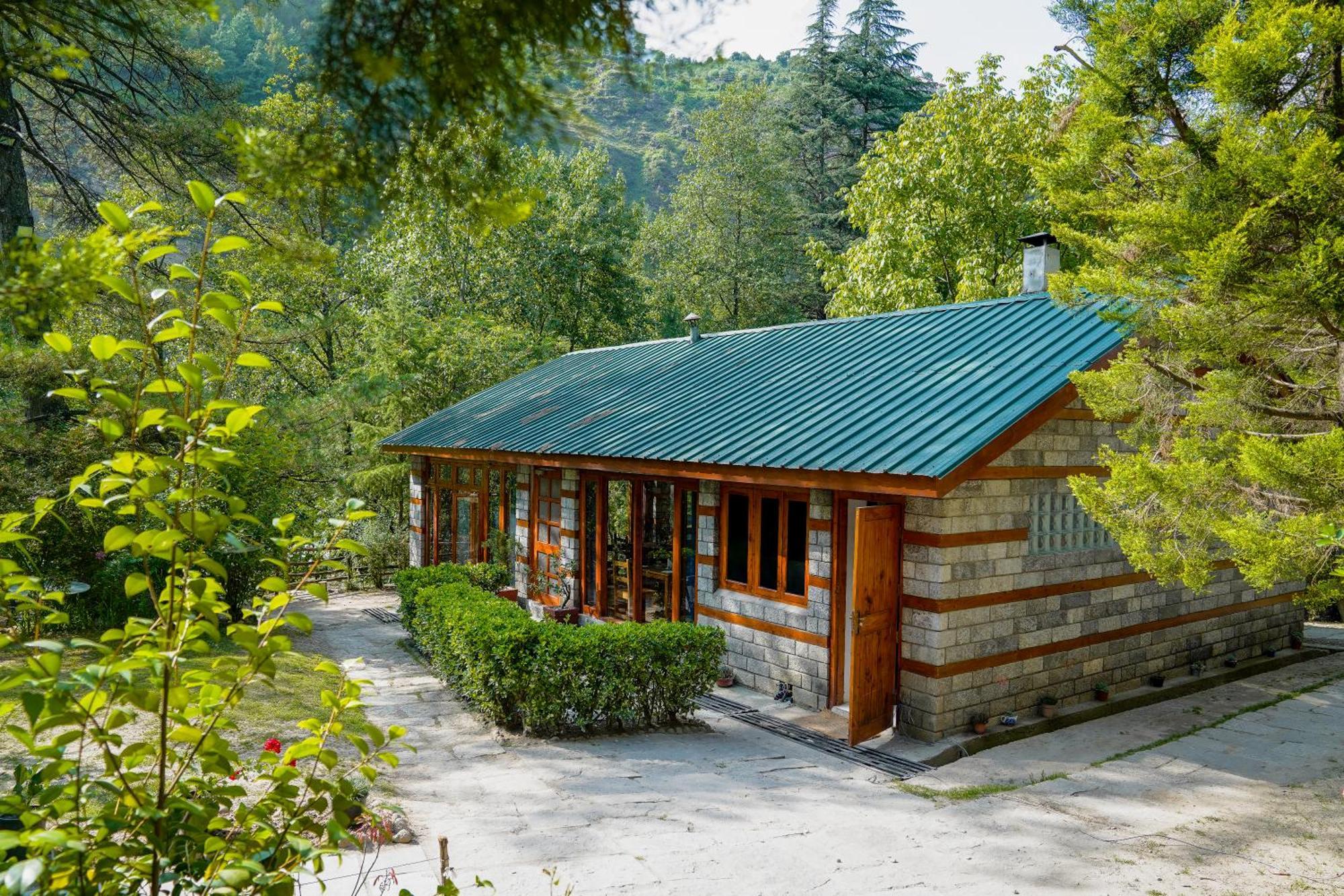 Zone Connect By The Park, Manali Hotel Kültér fotó