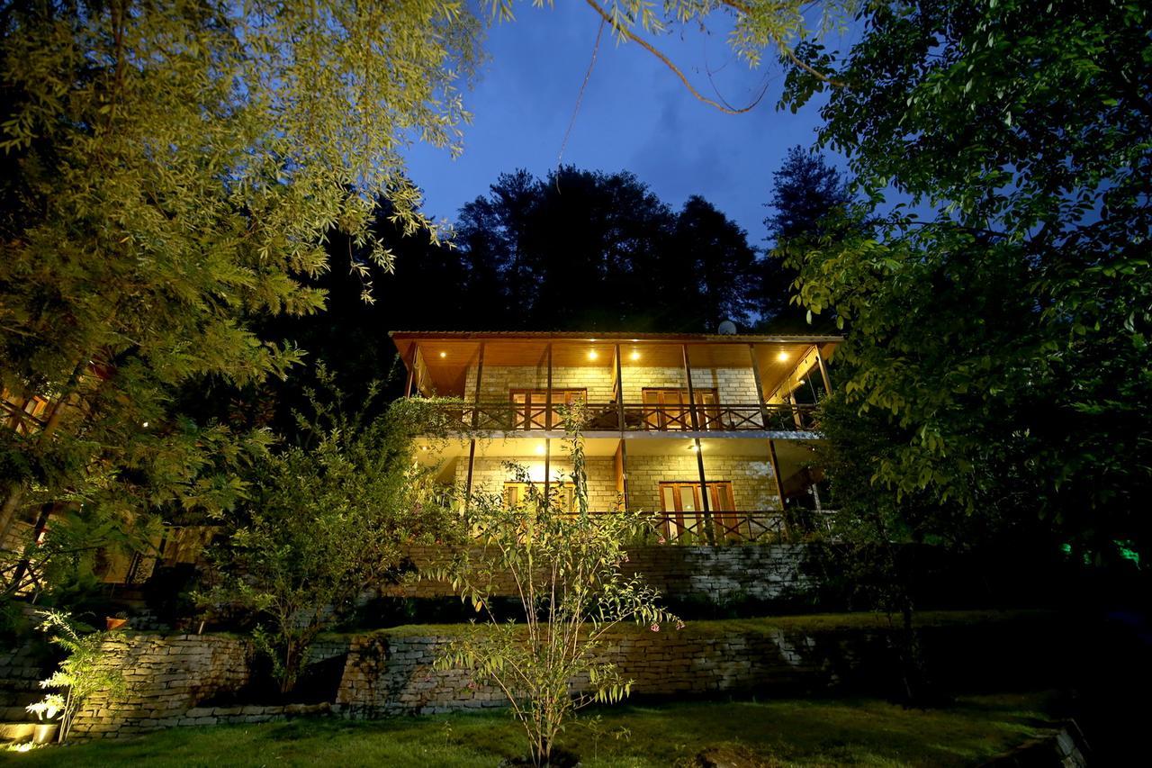 Zone Connect By The Park, Manali Hotel Kültér fotó